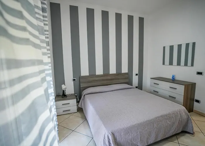Casaros Naples