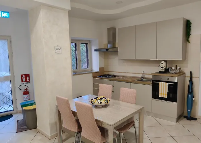 Casaros * نابولي